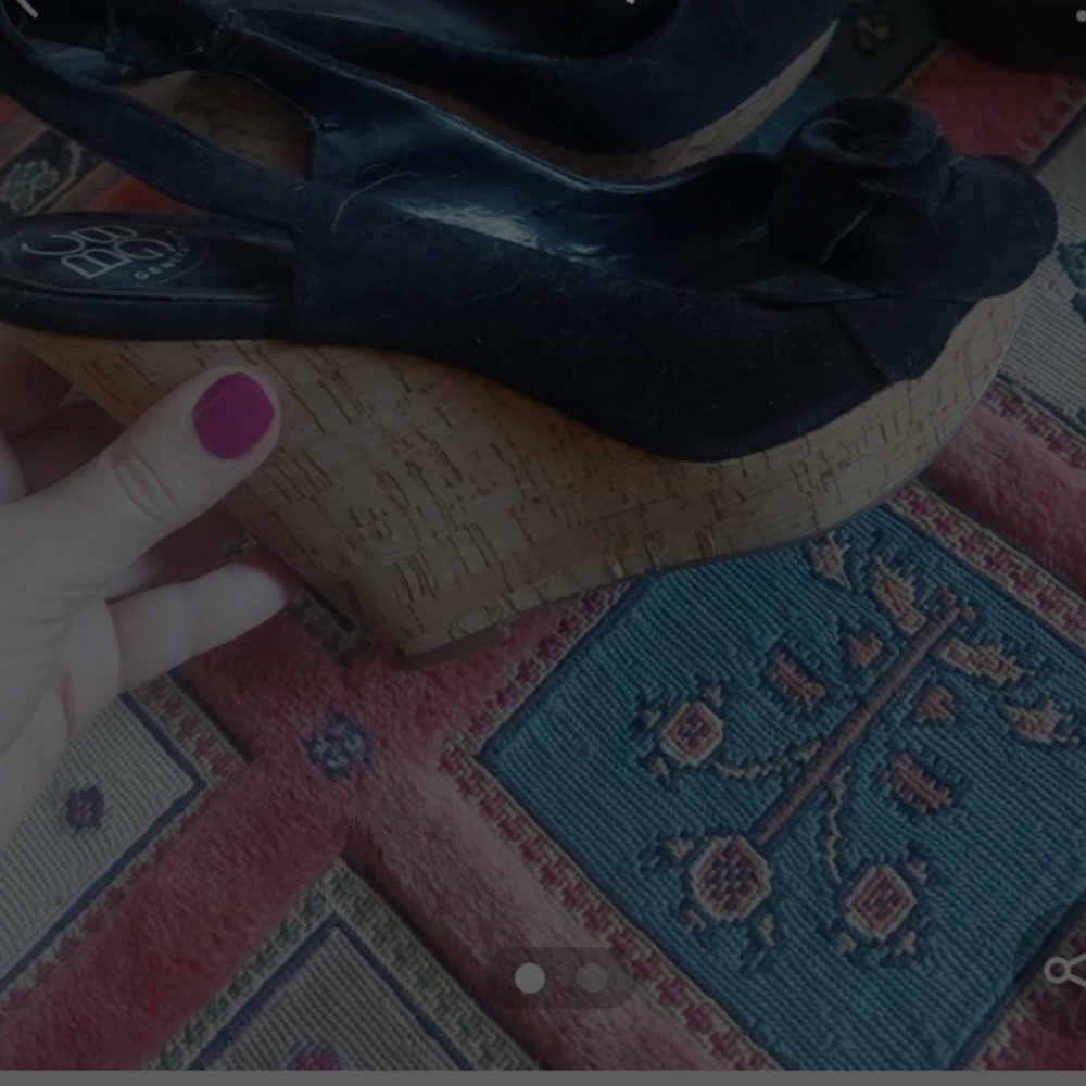 Bcbg wedge